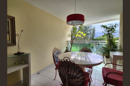 Apartamento à venda com 235m², 2 quartos e 3 vagas