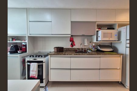 Apartamento à venda com 235m², 2 quartos e 3 vagas