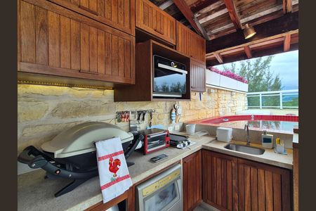 Apartamento à venda com 235m², 2 quartos e 3 vagas