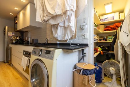 Apartamento à venda com 72m², 1 quarto e 2 vagas Apartamento à venda com 72m², 1 quarto e 2 vagasCozinha