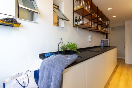 Apartamento à venda com 72m², 1 quarto e 2 vagas Apartamento à venda com 72m², 1 quarto e 2 vagasCozinha