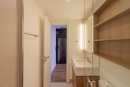 Apartamento para alugar com 41m², 1 quarto e 1 vaga Apartamento para alugar com 41m², 1 quarto e 1 vagaBanheiro