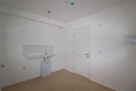 Apartamento para alugar com 28m², 2 quartos e sem vaga Apartamento para alugar com 28m², 2 quartos e sem vagaSala/Cozinha