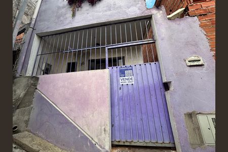 Casa para alugar com 99m², 3 quartos e sem vaga Casa para alugar com 99m², 3 quartos e sem vagaFachada