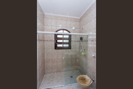 Casa à venda com 200m², 3 quartos e 5 vagas Casa à venda com 200m², 3 quartos e 5 vagasBanheiro social