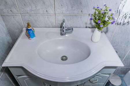 Casa à venda com 200m², 3 quartos e 5 vagas Casa à venda com 200m², 3 quartos e 5 vagasBanheiro suite