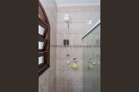 Casa à venda com 200m², 3 quartos e 5 vagas Casa à venda com 200m², 3 quartos e 5 vagasBanheiro social