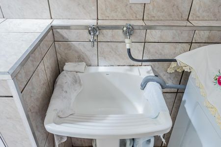 Casa à venda com 200m², 3 quartos e 5 vagas Casa à venda com 200m², 3 quartos e 5 vagasÁrea de Serviço