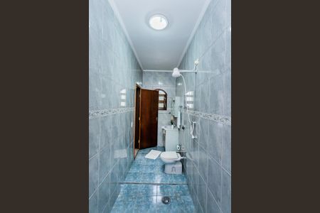 Casa à venda com 200m², 3 quartos e 5 vagas Casa à venda com 200m², 3 quartos e 5 vagasBanheiro suite
