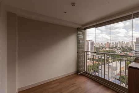 Studio para alugar com 32m², 1 quarto e 1 vaga Studio para alugar com 32m², 1 quarto e 1 vagaSacada