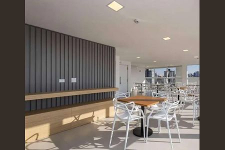 Studio à venda com 20m², 1 quarto e sem vagaÁrea comum - Salão de festas