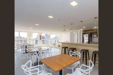 Studio à venda com 20m², 1 quarto e sem vagaÁrea comum - Salão de festas