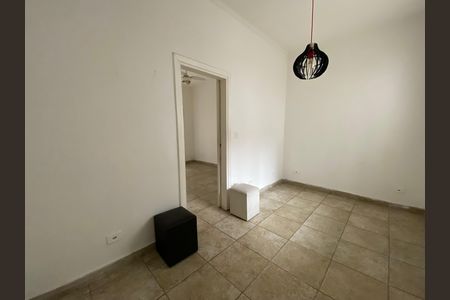 Apartamento à venda com 1300m², 2 quartos e sem vaga Apartamento à venda com 1300m², 2 quartos e sem vagaSala