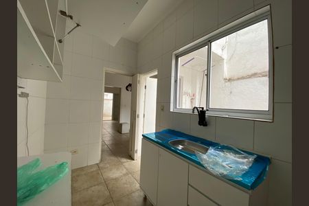 Apartamento à venda com 1300m², 2 quartos e sem vaga Apartamento à venda com 1300m², 2 quartos e sem vagaCozinha