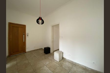 Apartamento à venda com 1300m², 2 quartos e sem vaga Apartamento à venda com 1300m², 2 quartos e sem vagaSala
