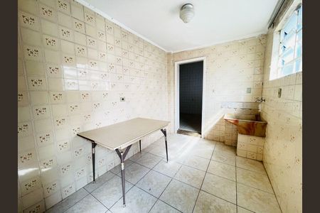 Casa à venda com 2 quartos, 246m² em Parque da Lapa, São Paulo