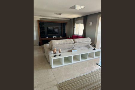 Apartamento à venda com 3 quartos, 134m² em Jardim Olympia, São Paulo