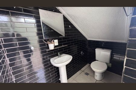 Casa à venda com 130m², 3 quartos e 4 vagas
