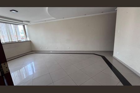 Casa à venda com 130m², 3 quartos e 4 vagas