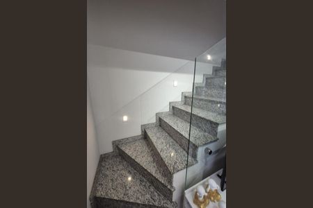 Casa à venda com 72m², 2 quartos e 1 vaga Casa à venda com 72m², 2 quartos e 1 vagaFoto 02