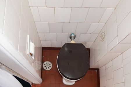 Apartamento à venda com 96m², 3 quartos e sem vaga Apartamento à venda com 96m², 3 quartos e sem vagaBanheiro de Serviço