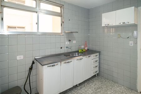 Apartamento à venda com 96m², 3 quartos e sem vaga Apartamento à venda com 96m², 3 quartos e sem vagaCozinha