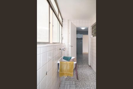 Apartamento à venda com 96m², 3 quartos e sem vaga Apartamento à venda com 96m², 3 quartos e sem vagaÁrea de Serviço