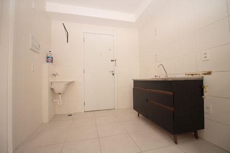 Cozinha de apartamento para alugar com 1 quarto, 38m² em Vila Ema, São Paulo