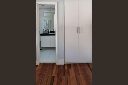 Apartamento à venda com 132m², 3 quartos e 2 vagasFoto 05