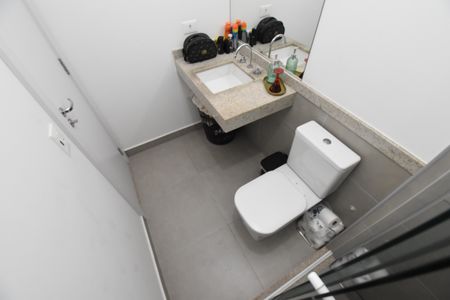 Apartamento à venda com 75m², 2 quartos e 1 vagaBanheiro 2