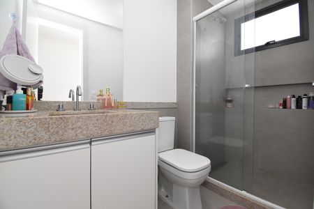 Apartamento à venda com 75m², 2 quartos e 1 vagaBanheiro da Suíte