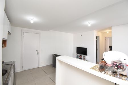 Apartamento à venda com 75m², 2 quartos e 1 vagaSala/Cozinha