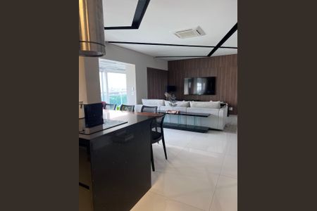 Apartamento à venda com 243m², 3 quartos e 3 vagasCOZINHA