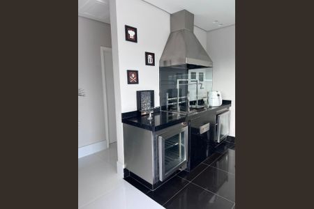 Apartamento à venda com 243m², 3 quartos e 3 vagasAREA INTERNA
