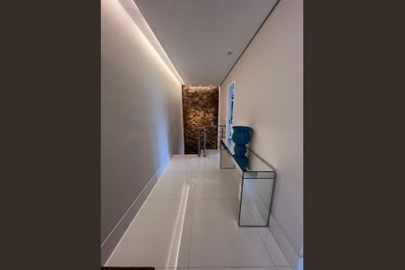 Apartamento à venda com 243m², 3 quartos e 3 vagasCORREDOR INTERNO