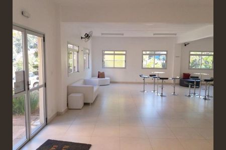 Apartamento à venda com 3 quartos, 70m² em Jardim Luísa, São Paulo