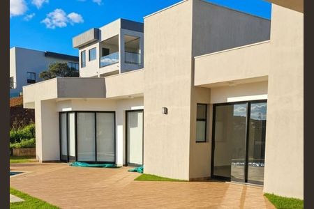 Casa para alugar com 360m², 5 quartos e 6 vagasFoto 01