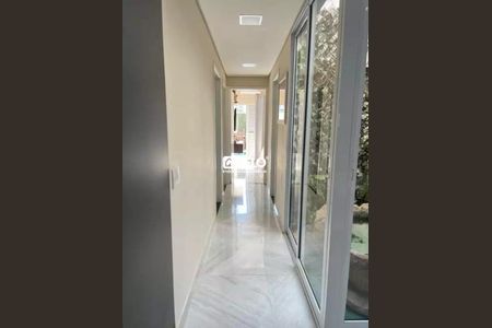 Casa à venda com 109m², 3 quartos e 2 vagas Casa à venda com 109m², 3 quartos e 2 vagasFoto 03
