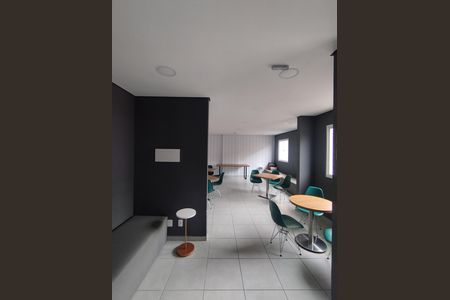 Apartamento para alugar com 38m², 2 quartos e 1 vagaÁrea comum - Salão de festas