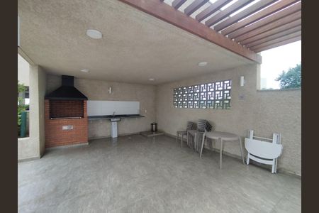 Apartamento para alugar com 38m², 2 quartos e 1 vagaÁrea comum - Churrasqueira