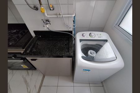 Área de Serviço de apartamento para alugar com 2 quartos, 38m² em Jardim Imperador (zona Sul), São Paulo