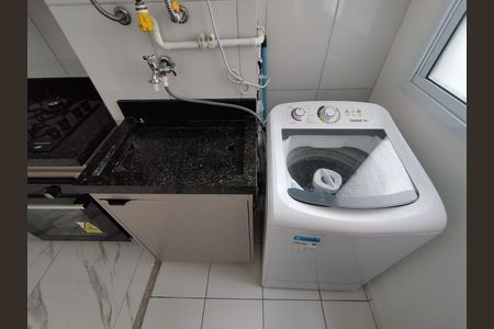 Apartamento para alugar com 38m², 2 quartos e 1 vagaÁrea de Serviço