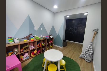 Apartamento para alugar com 38m², 2 quartos e 1 vagaÁrea comum