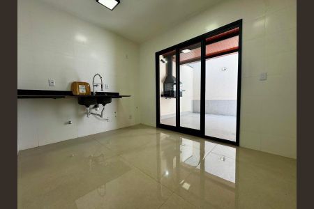 Casa à venda com 105m², 3 quartos e 2 vagasFoto 09