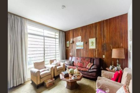 Casa à venda com 4 quartos, 235m² em Moema, São Paulo