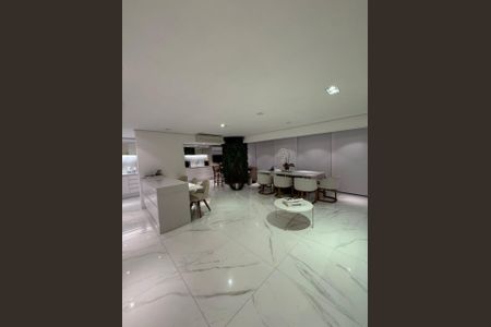 Apartamento à venda com 156m², 4 quartos e 3 vagasFoto 35