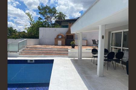 Casa de condomínio à venda com 460m², 5 quartos e 6 vagas Casa de condomínio à venda com 460m², 5 quartos e 6 vagasFoto 09