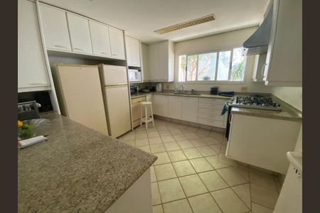 Casa de condomínio à venda com 460m², 5 quartos e 6 vagas Casa de condomínio à venda com 460m², 5 quartos e 6 vagasFoto 20