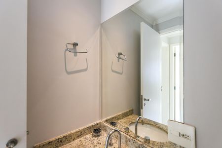 Apartamento à venda com 54m², 2 quartos e 1 vaga Apartamento à venda com 54m², 2 quartos e 1 vagaBanheiro