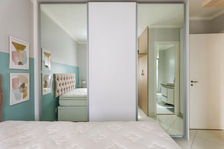 Apartamento à venda com 54m², 2 quartos e 1 vaga Apartamento à venda com 54m², 2 quartos e 1 vagaSuíte
